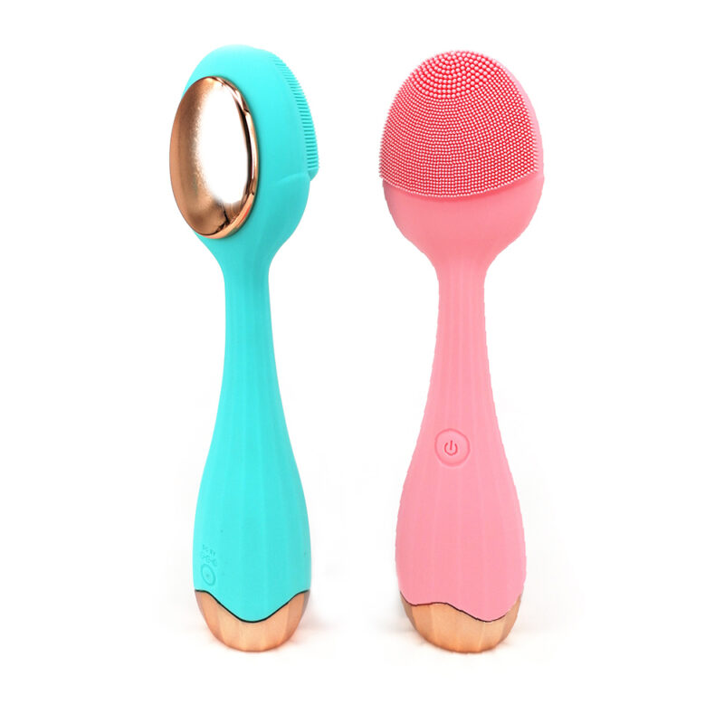 Silicone facial brush w heating